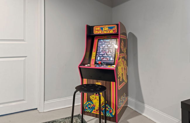 Modern & Comfy - 5* - Location Game Room - Photo 39