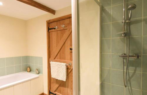 3 Bed in Briston oc-kt187 - Photo 19