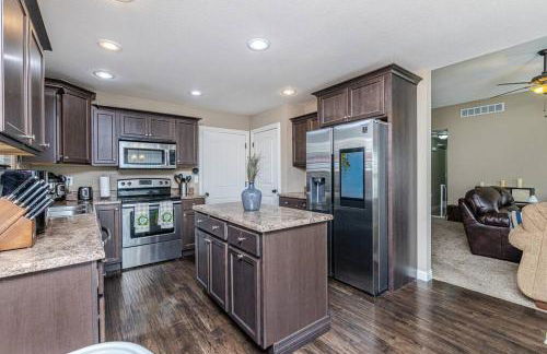 ~It's a Gem~Comfy Hideaway for R&R ~King Bed!~ - Foto 16