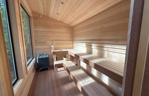 Bandon Woods Lodge & Spa - Photo 23