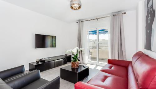 by RIVA - Gorgeous 2 Bedroom Apartment in Centre of Puerto Banus - Photo 4