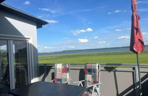 Holiday home on Lake Kummerow - Photo 2