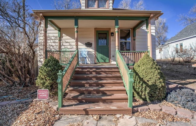 Pet Friendly 1900 Classic 3 Bedroom Value - Photo 26