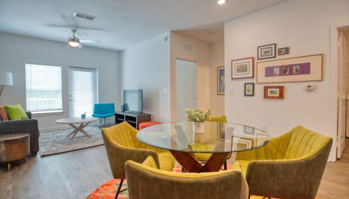 Grand Two Bedroom Two Bathroom Apartment with Balcony - Foto 5