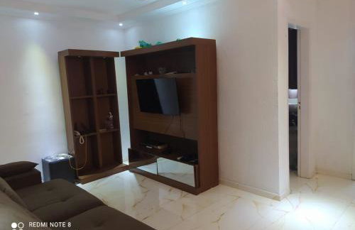 Apartamento no 1º andar perto de belas praias, novo shopping - Foto 1