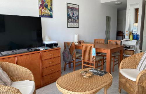 Résidence avec piscine, plage à 100 m, Cannes et Juan les Pins à 5 min, WiFi - Foto 5