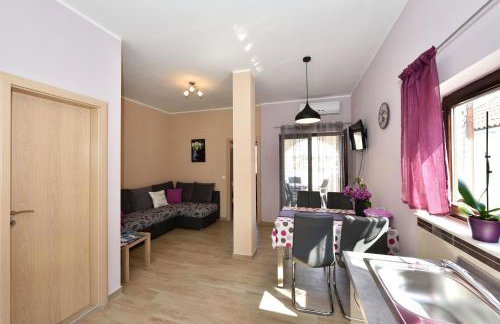 Apartments Lavanda - free parking and grill - Foto 14