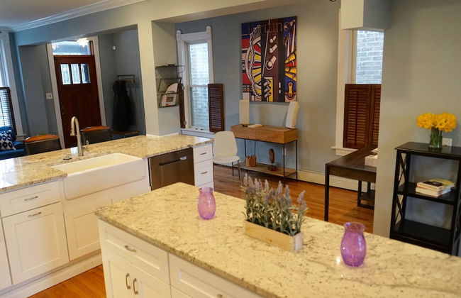 3-Level Bucktown Home - Amazing Outdoors & Parking - Foto 15