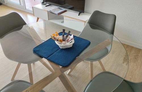 Atico of 3 rooms, total 130m² just for you with a 60 m² terrace, swimming pool, mountain and marina view. - Photo 5