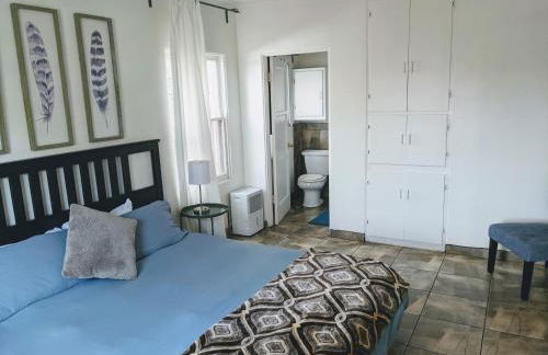 Centrally Located 2 Master Bedrooms to Explore all San Diego has to Offer - Foto 11