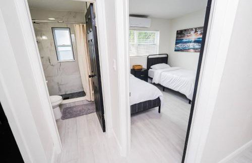 Close to the Action, Peaceful When You Return - Foto 33