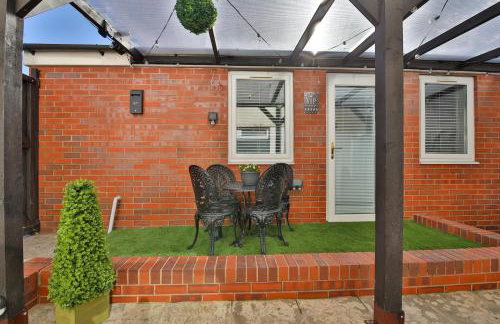 Luxury Cosy Central Detached Cardiff Bungalow with Free Parking - Foto 19