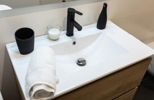 PISO DE DISEÑO CON VISTAS A LA RIA. - Foto 14