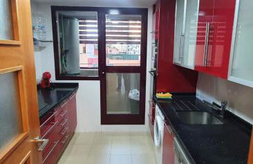 Gran piso cerca Centro Comercial y Playa - Foto 8