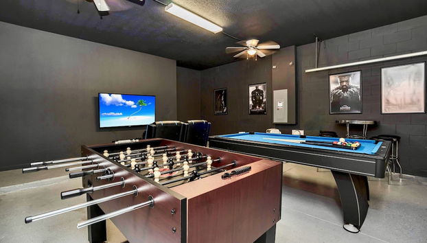 18 Guest Resort Home - Pool BBQ - Near Disney - Foto 3, Habitación