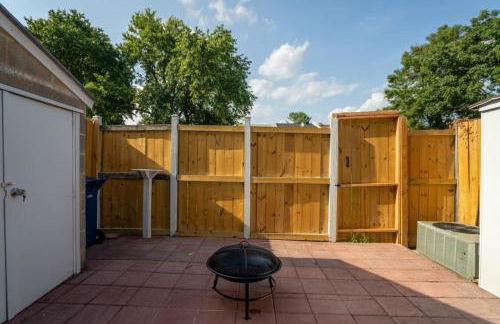 Parkside Alexandria Townhome - 3br free parking - Foto 33