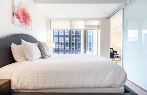 Entire Apt Downtown Seaport with Pool - Photo 15