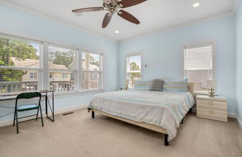 Diving Duck - Waterfront home w Hot tub & Boat dock & King Bed - Foto 32