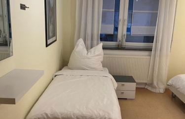 Ferienwohnung Nähe Autobahn Ruhige Lage für Familien & Monteure - Foto 6