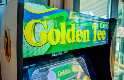 Urban Farmstead Family Retreat - Game Barn - Foto 28