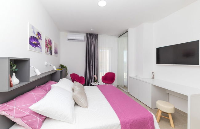 Scenic Elegant Trogir Villa With Pool - Foto 12