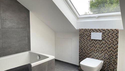 Moderne Unterkunft mit 5 Betten in Pfaffenhofen-Baden-Württemberg - Foto 4