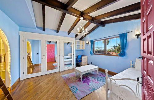 Skyline and Bay Views Spanish Villa Pool and Hot Tub - Foto 76