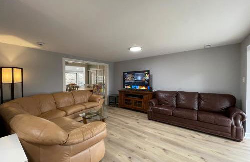 Entire Mountain Cottage Near Scenic Hiking Trails - Photo 51