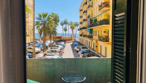 Apartamento a 50 metros de la playa malagueta con vistas al mar - Photo 2