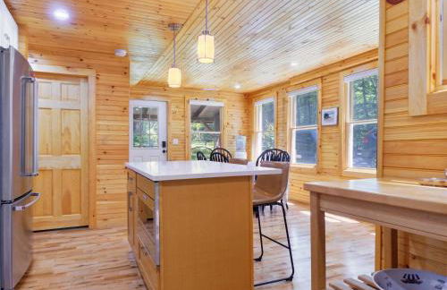 Perfect Maine Getaway in a Newly Renovated Cabin! - Foto 76