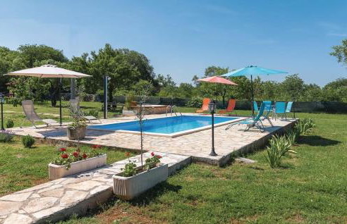 Villa Stone Medal - Photo 84