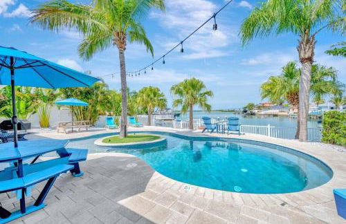 Island Paradise 3 Bed Waterfront/Heated Pool - Foto 13