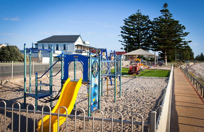 Modra's Apartments - Photo 32