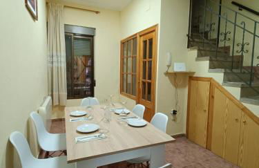 Plaça de l'Almudí, where else! - Foto 14