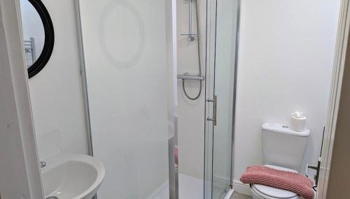 Salton Lodge Barns - Foto 3, Shower