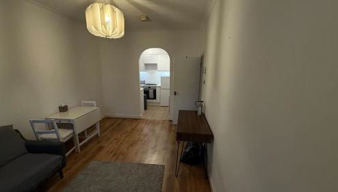 Bright & Spacious Flat, Easy London Access - Foto 1