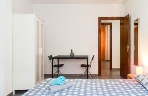 Lovely, new, bright 3 mins to beach apt 105 sq meters - Photo 5