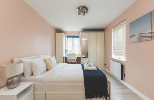 Cosy 2BR, Free Parking, 8min to City Airport - Foto 23