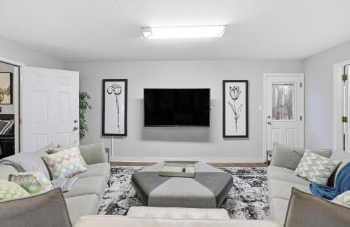 The Divine Cottage! Woodsy Hideaway! - Foto 5