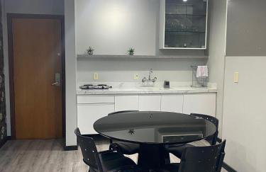 Saint Sebastian Flat 613 - Com Hidro! Até 3 pessoas, Duplex, no Centro - Foto 11