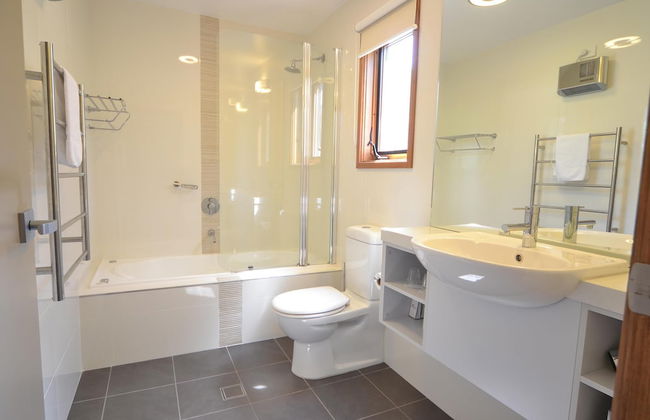 Oaks Lake Crackenback Resort - Photo 70