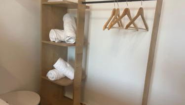 Mitseas Studios - Foto 5, wardrobe