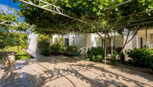 Apartments Sara - Foto 5, Garden