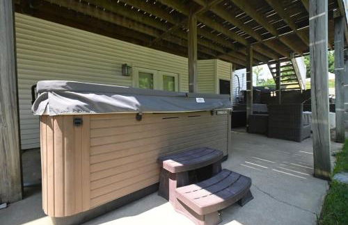 Country Home with Hot Tub Fire Pit for 10 Guests - Foto 32