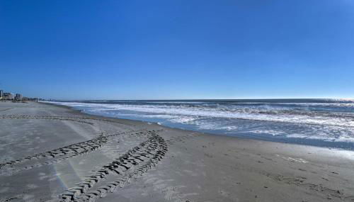 2 Mi to Barefoot Landing! Baileys Beach Cottage - Foto 2