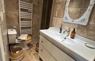 Duplex Atelier / coeur de Lourmarin - Foto 7