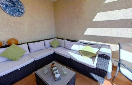 Beautiful Zeniamar Corner with Communal Pool - Foto 7