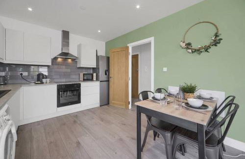 Spacious & Stylish - Free Parking - Fast Wifi - Foto 30