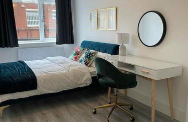 Stunning and Spacious 2bed flat in central Woking - Foto 31