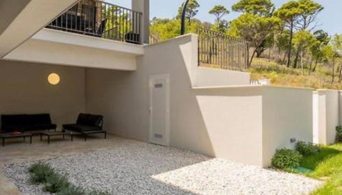 Modern & Stylish Villa with Private Pool - Foto 3